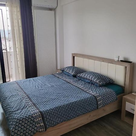 Apartament Dem Radulescu Apartment Ramnicu Valcea Ngoại thất bức ảnh